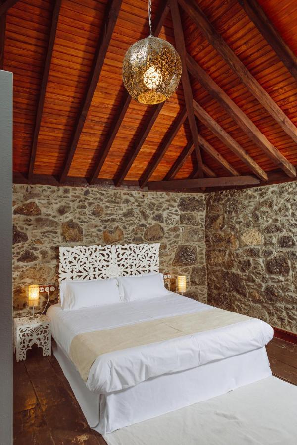 Ecoverode Hotel Emblematico Vegetariano Vegano Arona  Ngoại thất bức ảnh