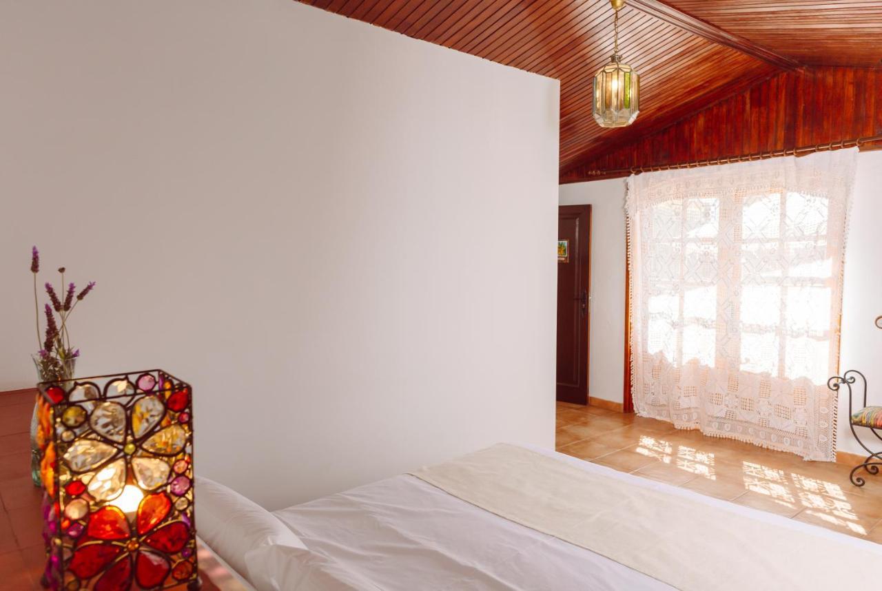 Ecoverode Hotel Emblematico Vegetariano Vegano Arona  Ngoại thất bức ảnh